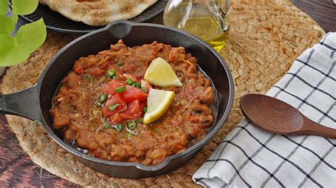  Foul Medames: Mısırla Birleşen Baharatlı ve Kremalı Lezzet Şöleni!